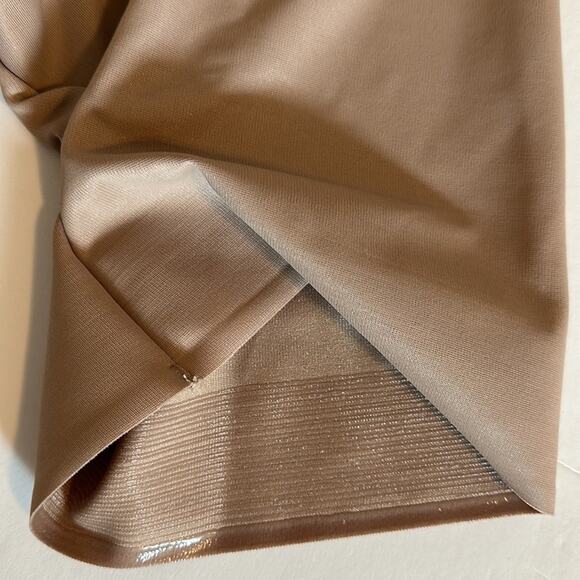 Miraclesuit Shape with an Edge High Waist Thigh Slimmer Shorts New Size L - Picture 8 of 10